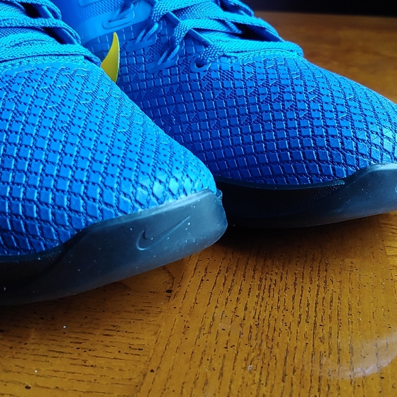 **SOLD**Nike Metcon 4 XD U.S. Men's Size 9 Blue - Picture 3 of 8